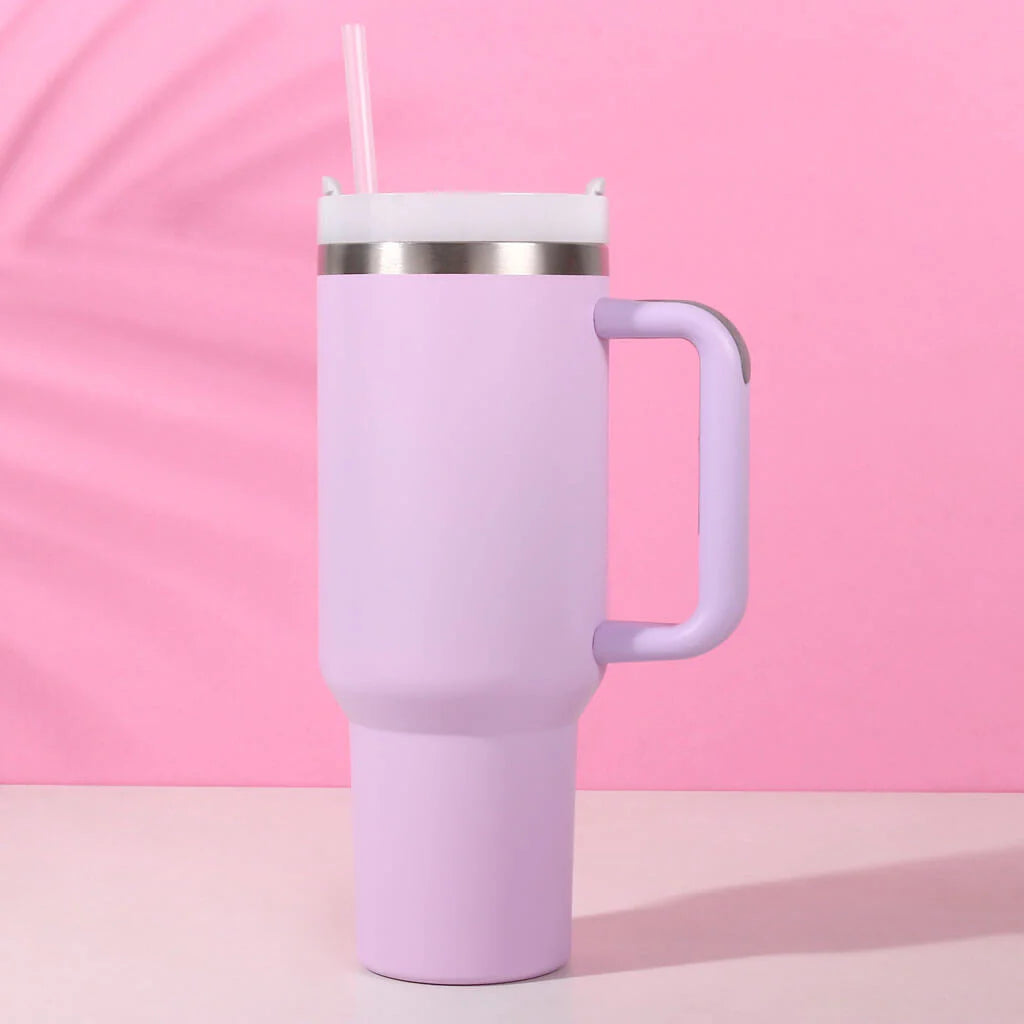 Insulted sipper with flask straw